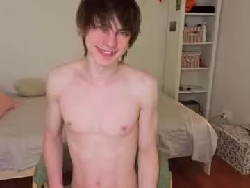 Naked Room angelic_look 