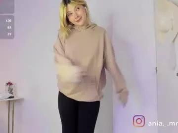 ania_mml from Chaturbate