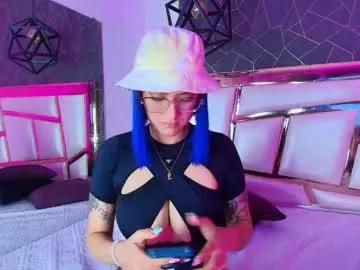annie_swan from Chaturbate