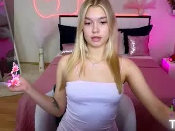 battymelody from Chaturbate