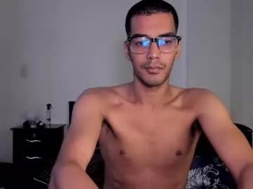 bbbeachboy from Chaturbate