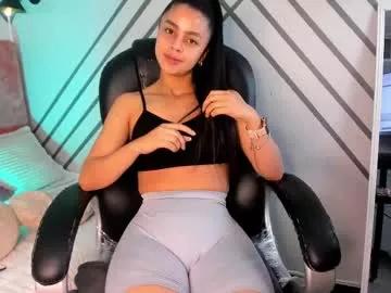 bella_walker_ from Chaturbate