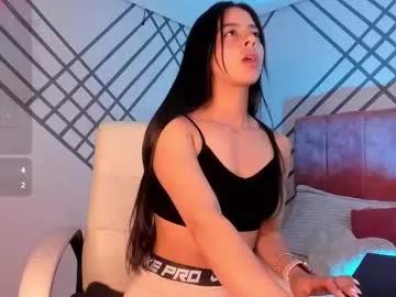 bella_walker_ from Chaturbate