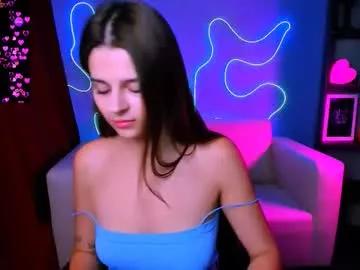berry_alma from Chaturbate