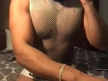 bigboiadz from Chaturbate