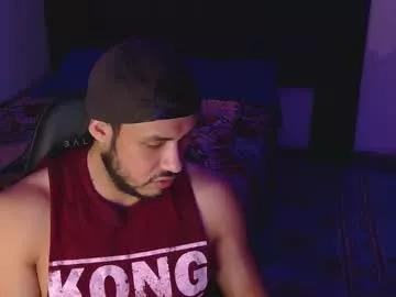 casas_oom from Chaturbate