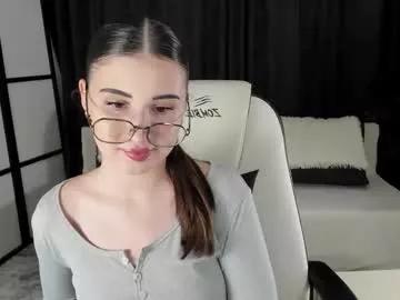 crystall_davis from Chaturbate