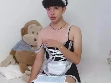 cuddly_twinkie from Chaturbate