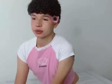 cuddly_twinkie from Chaturbate