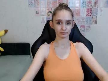 Naked Room daniella_martin 