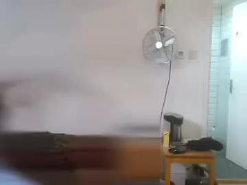 diddlysquatter from Chaturbate