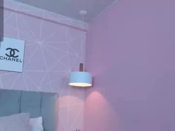 dolly_zoe from Chaturbate