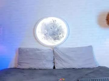 elise_diamond from Chaturbate