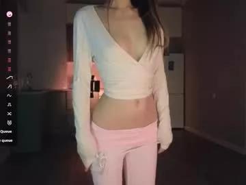 ella_lee15 from Chaturbate