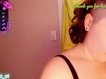 emberlo_ol from Chaturbate
