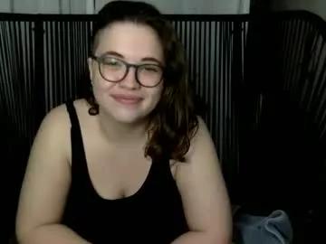 emberlo_ol from Chaturbate