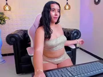 emiily_brunette_ from Chaturbate