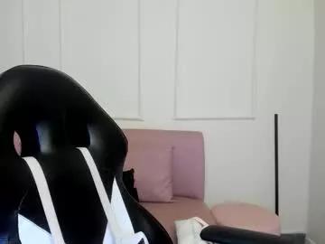 emiilycutex_ from Chaturbate