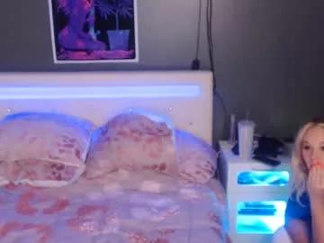 Naked Room eroticdickmovement 