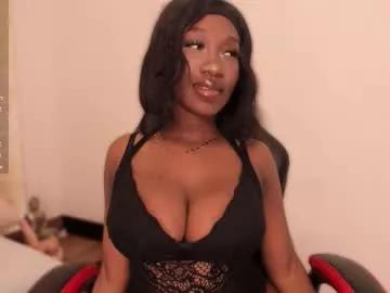 estefanyy_ from Chaturbate