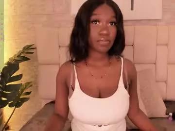 estefanyy_ from Chaturbate