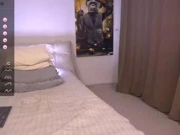 evelina_fox from Chaturbate