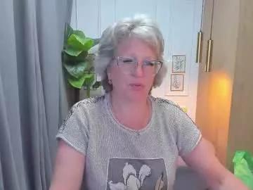 evelynblissful from Chaturbate