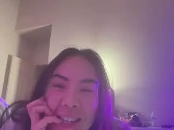 Naked Room giathelibra 