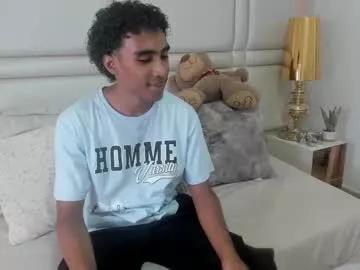 gregor_terry from Chaturbate