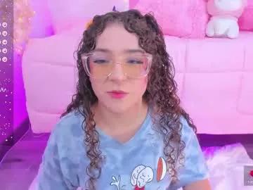 hannacutegod from Chaturbate