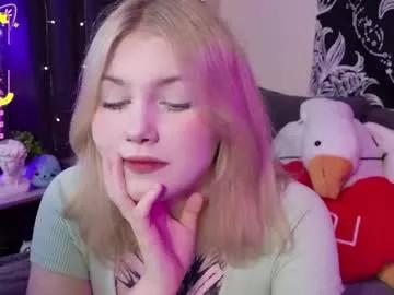 hellenhornny from Chaturbate