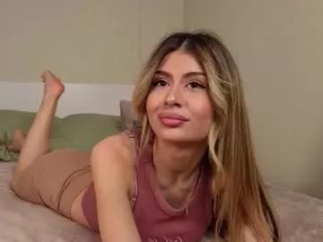 holayoula from Chaturbate