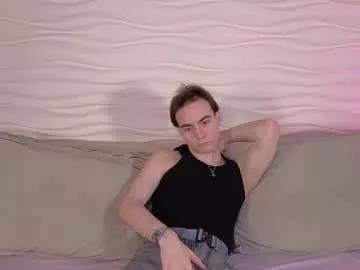 hothunterr from Chaturbate