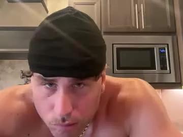 hungkingg22 from Chaturbate