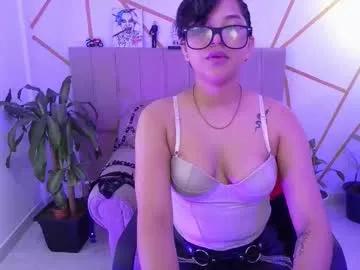 Naked Room ise_lunny 