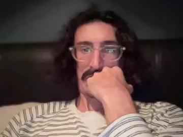 jiggz1986 from Chaturbate