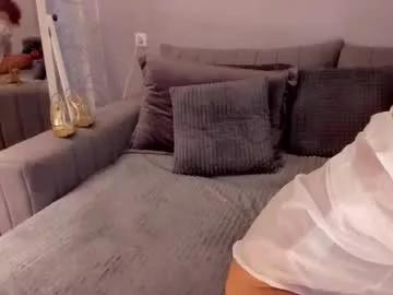 jullia_moor from Chaturbate