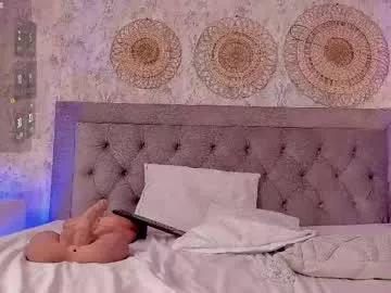 katt_desire from Chaturbate