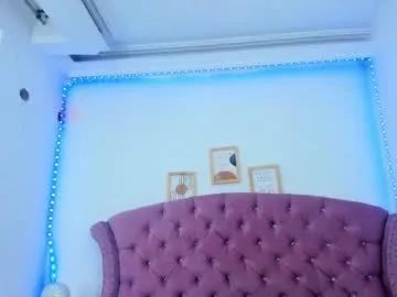 Naked Room kim_lennon 
