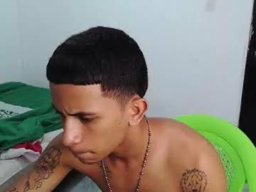 kings_latins from Chaturbate