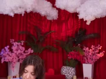 Naked Room kittycaitlin 