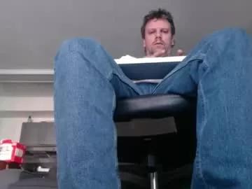 laidback_and_chill from Chaturbate