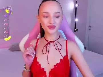 laralourance from Chaturbate