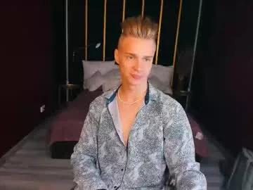lawrence_miles from Chaturbate
