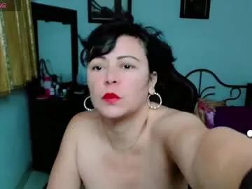lily_benet1 from Chaturbate