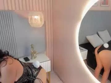 little_vel from Chaturbate
