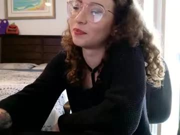 littledeathtrap from Chaturbate