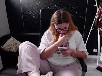 littleviki_ from Chaturbate