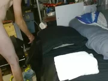 lookwhaticand0 from Chaturbate