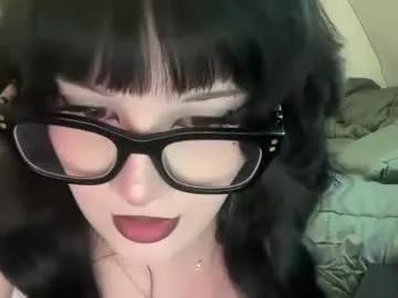 lottiepoppie from Chaturbate